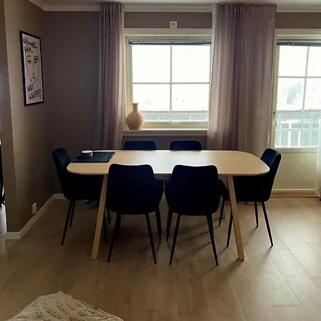 Sentrumsnaer Med Gratis Parkering Appartamento Lillehammer